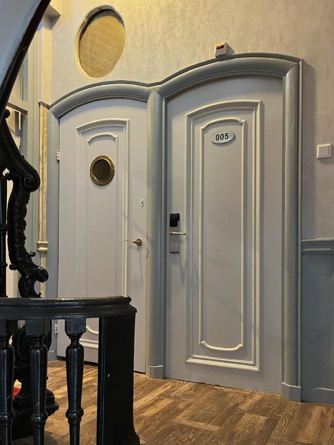 Facade Hotel Амстердам Екстериор снимка